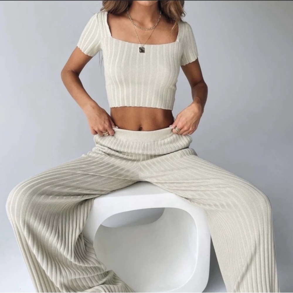 NWT Katie Set Beige Top Only Size: M/L